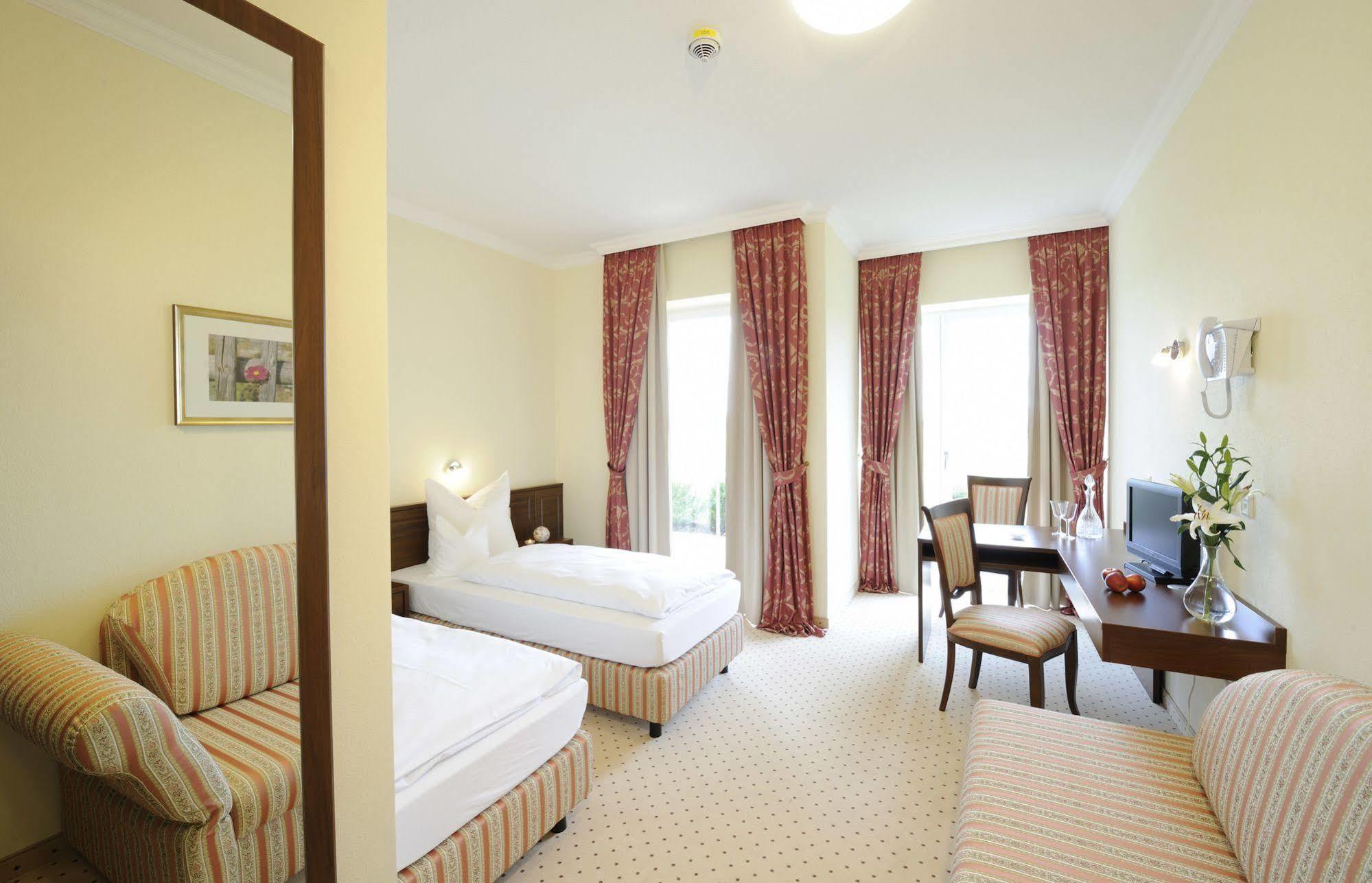 Hotel Inspiration Garni Tittmoning Extérieur photo