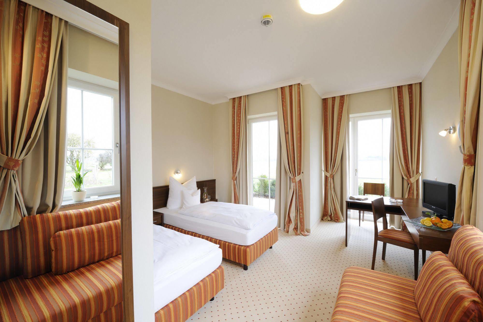 Hotel Inspiration Garni Tittmoning Extérieur photo