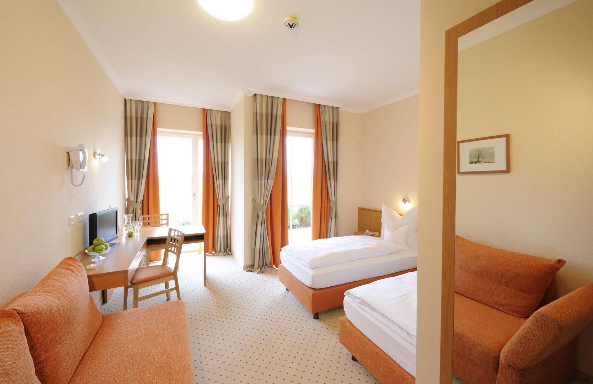 Hotel Inspiration Garni Tittmoning Extérieur photo